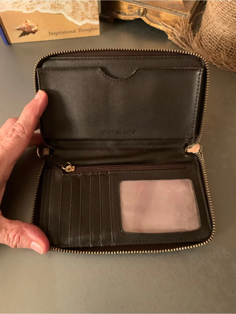 Michael Kors, zip around wallet, MICHAEL KORS signature GOLD plate on front.